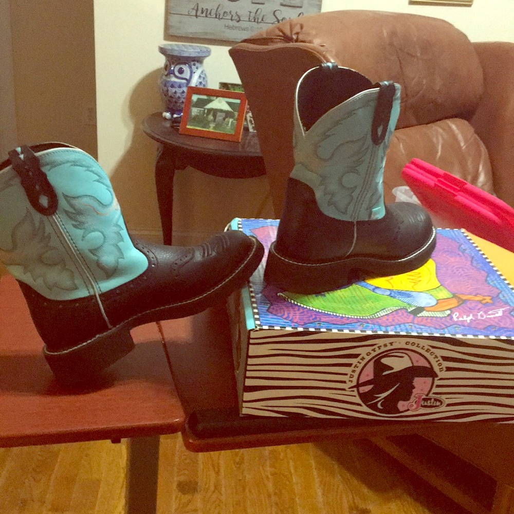 Justin boots